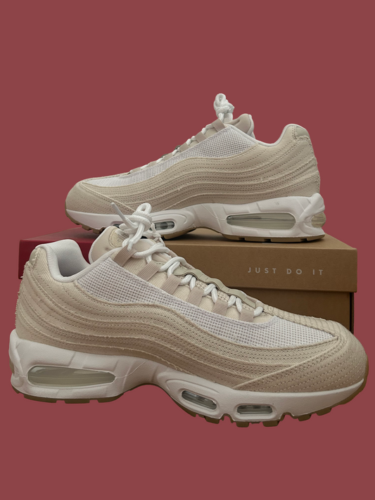 Levi's Air Max 95 White & Ecru