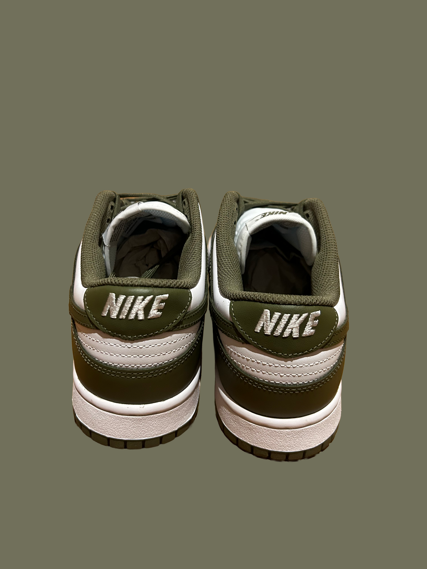 Nike Dunk Low Medium Olive Women's/Men's UK9